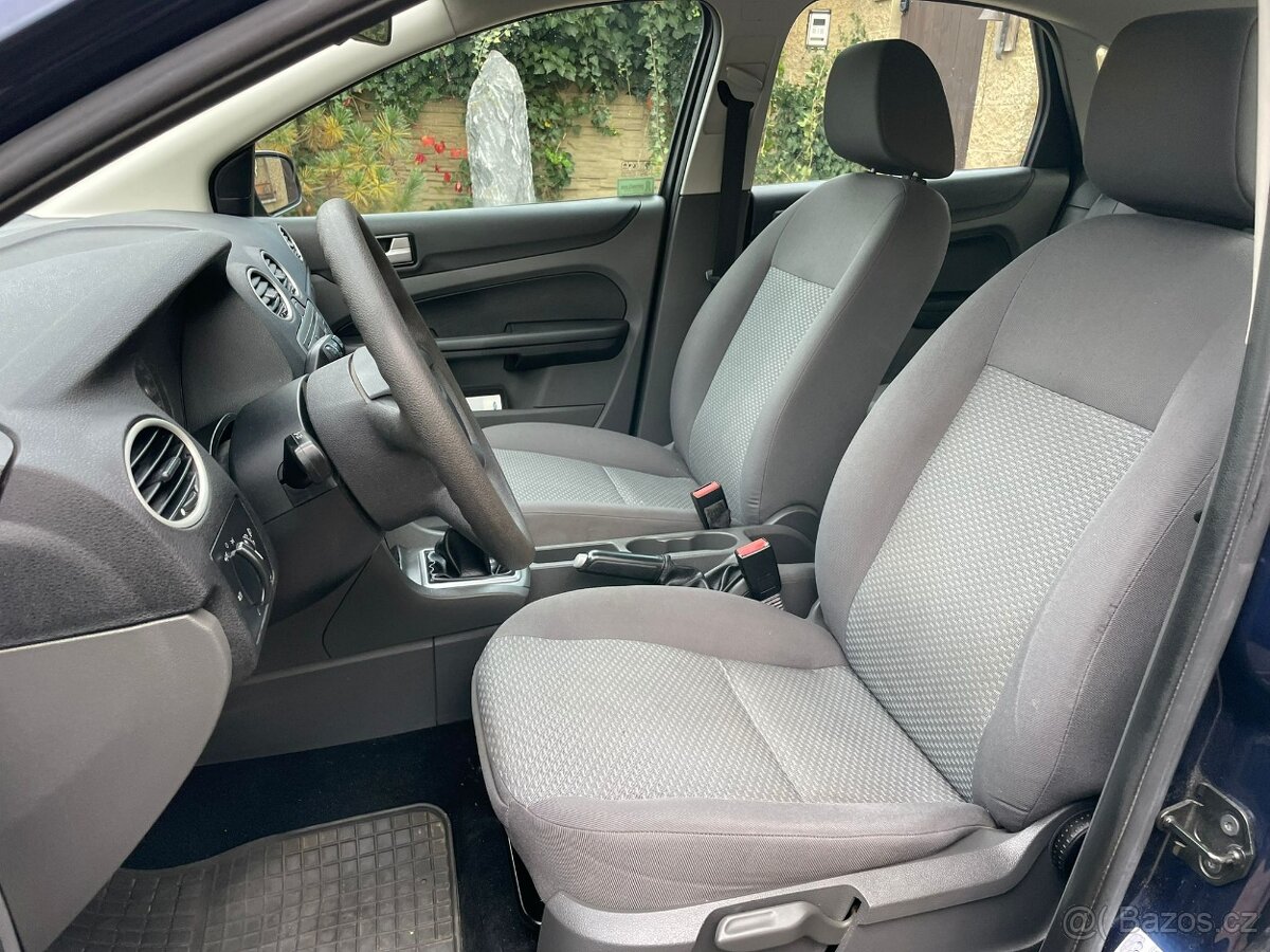 Ford Focus 1.6TDCi ČR NOVÁ STK 117.xxx km - 14