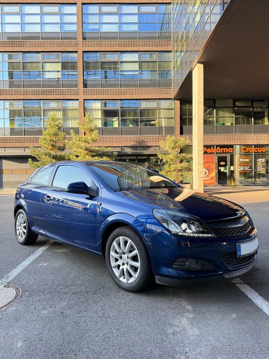 Opel Astra H GTC 1.6 - 14
