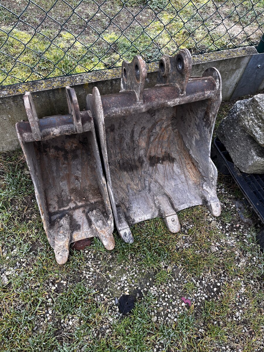 minibagr Bobcat E16 - 14