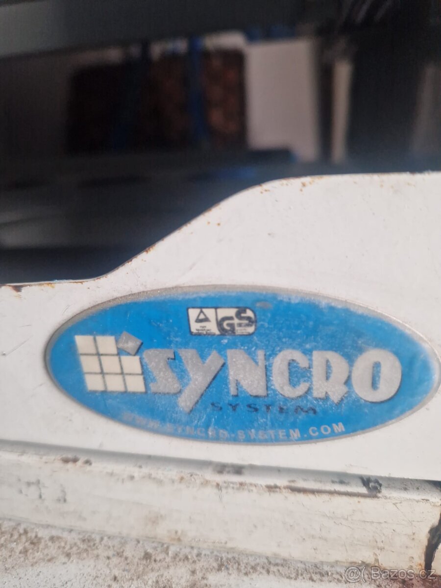 Regály do dodávky - ponk do dodávky - 14