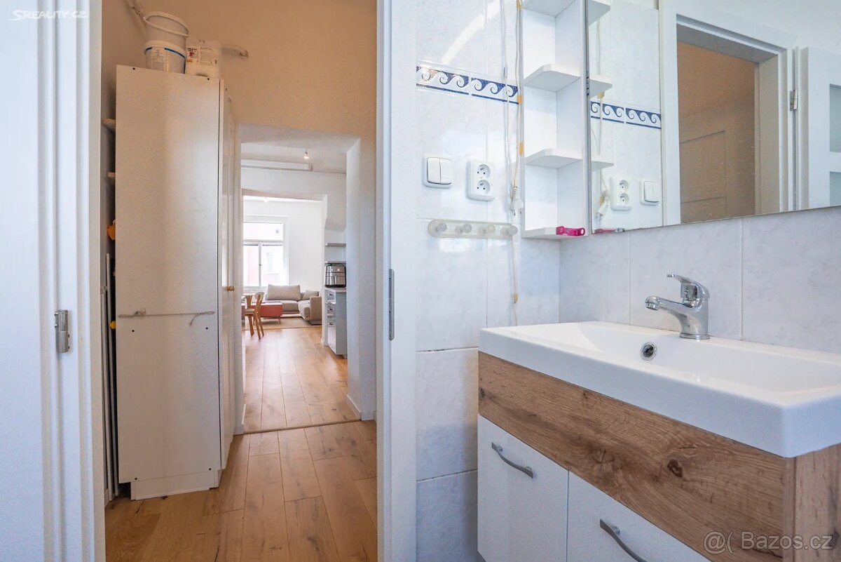 Byt 3+1, 85m2, Praha Nusle, Po rekonstrukci - 14