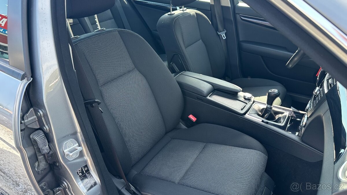 Mercedes-Benz C200CDi 100kW Stav,ALU,Tažné - 14