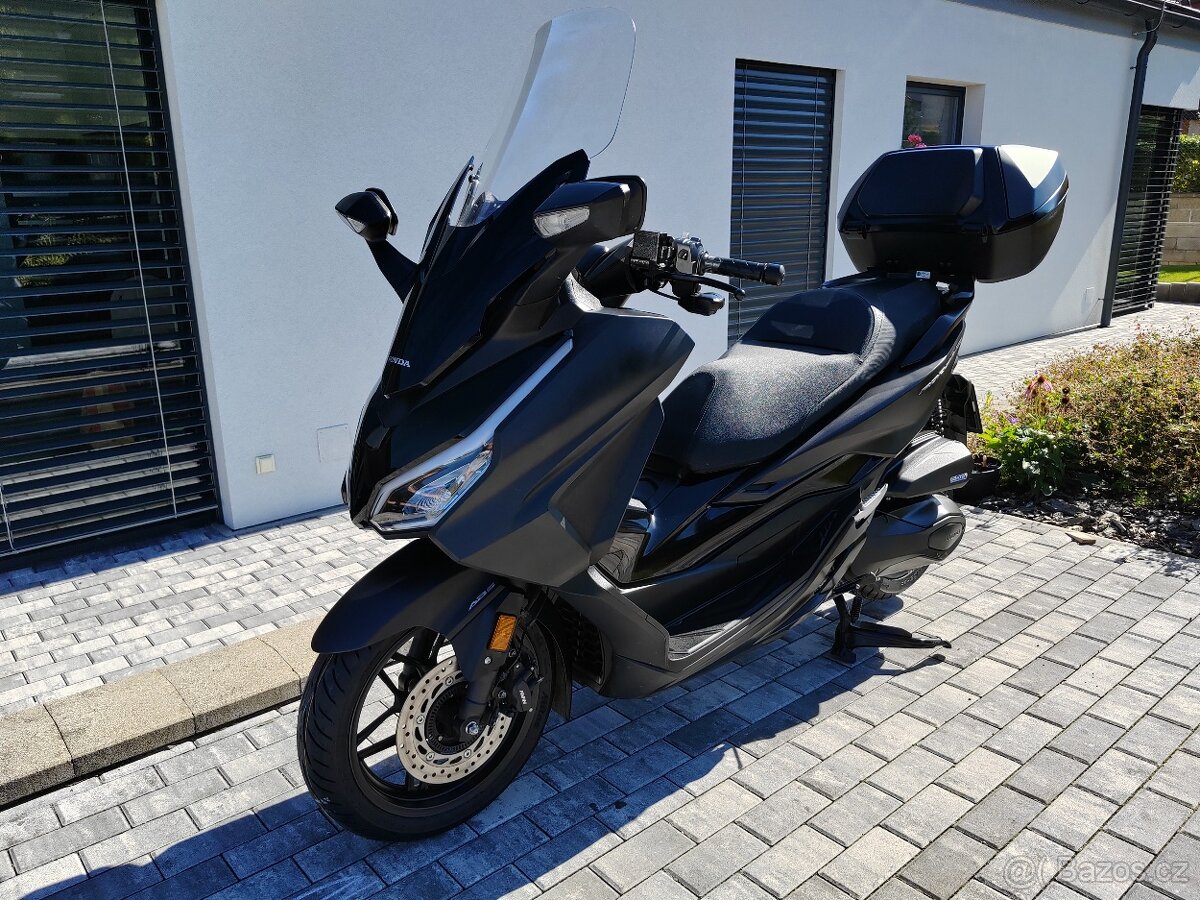 Honda Forza 350 - 14