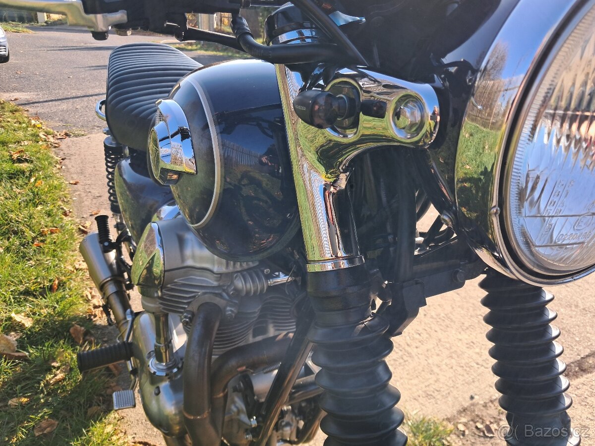 Kawasaki W 800 - 14