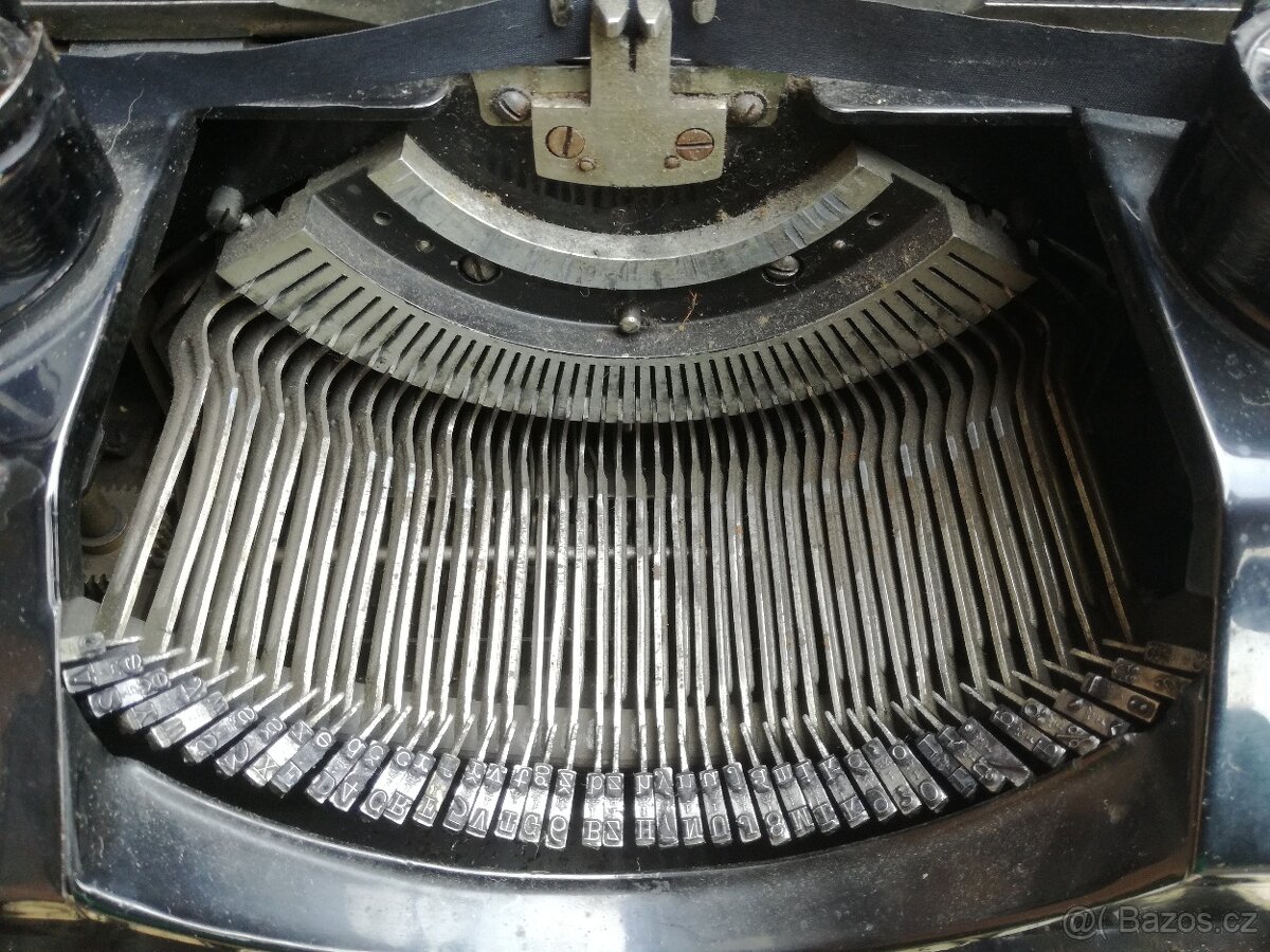 Psací stroj ORGA PRIVAT - 14
