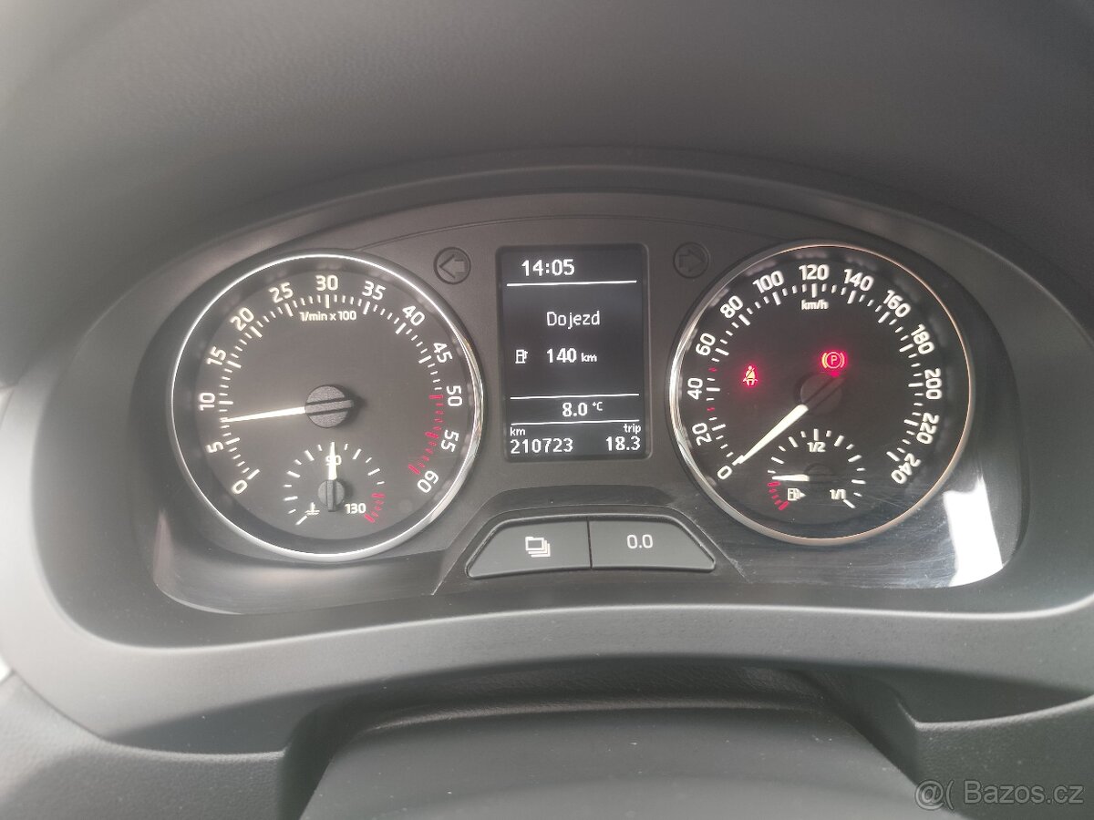 Škoda Rapid SpaceBack 1.6 Tdi - 14