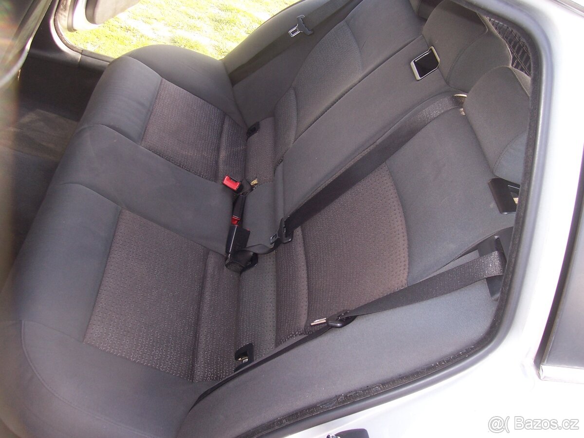 BMW E46 Touring 320d díly / na díly - 14