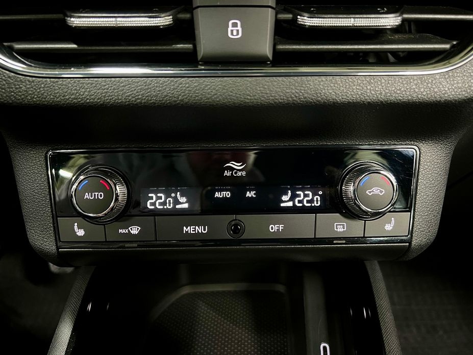 Škoda Kamiq 1.5 TSI M/T STYLE, KEYLESS, KAMERA, DPH - 14