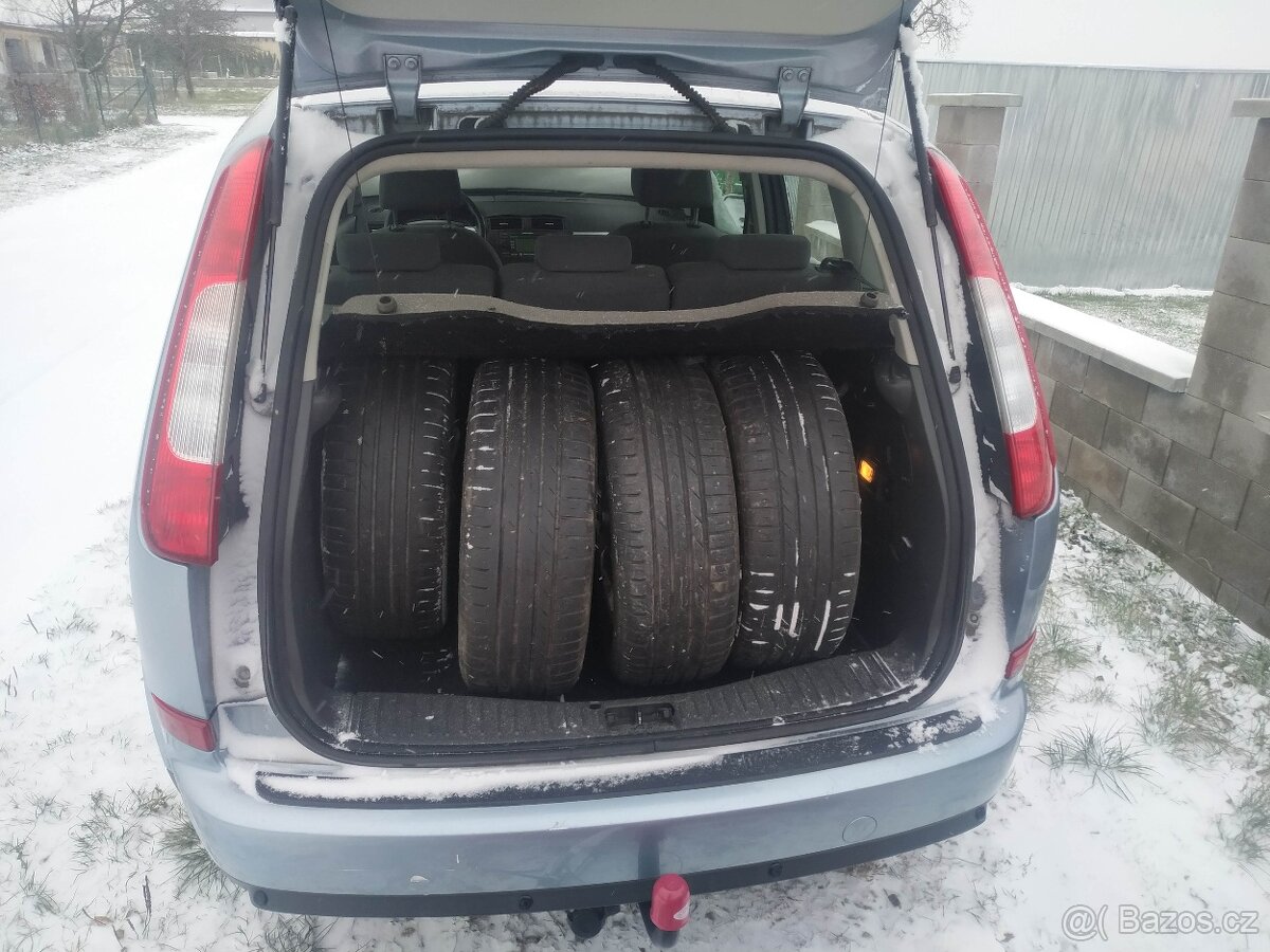 Focus C-MAX 1.6 74kw benzín - 14