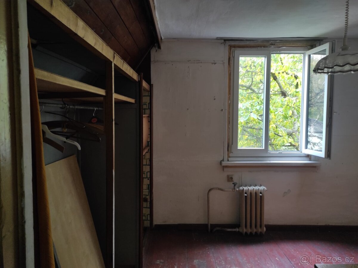 Prodej rodinného domu v Lounech - 14