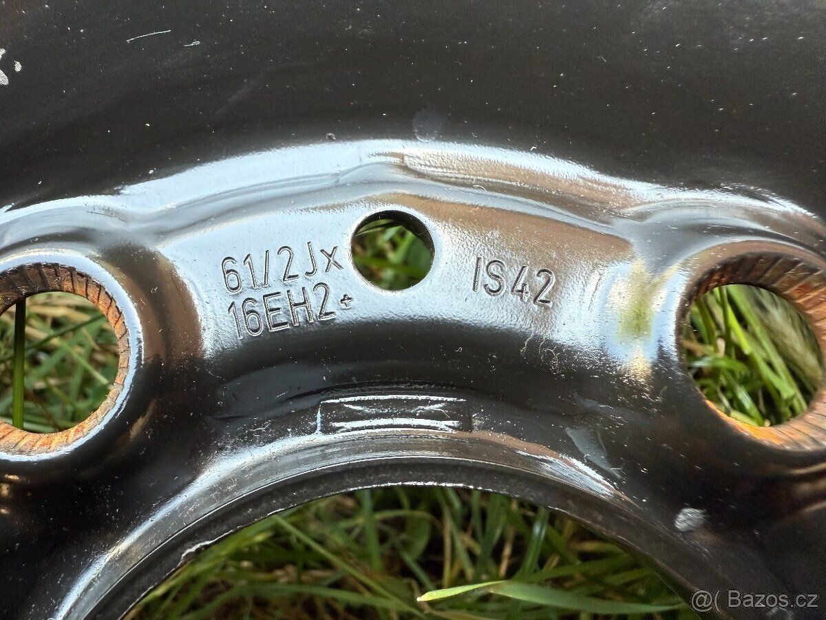 Kompletní letní ocelová kola BMW E81/87 - 195/55 R16 - 5x120 - 14