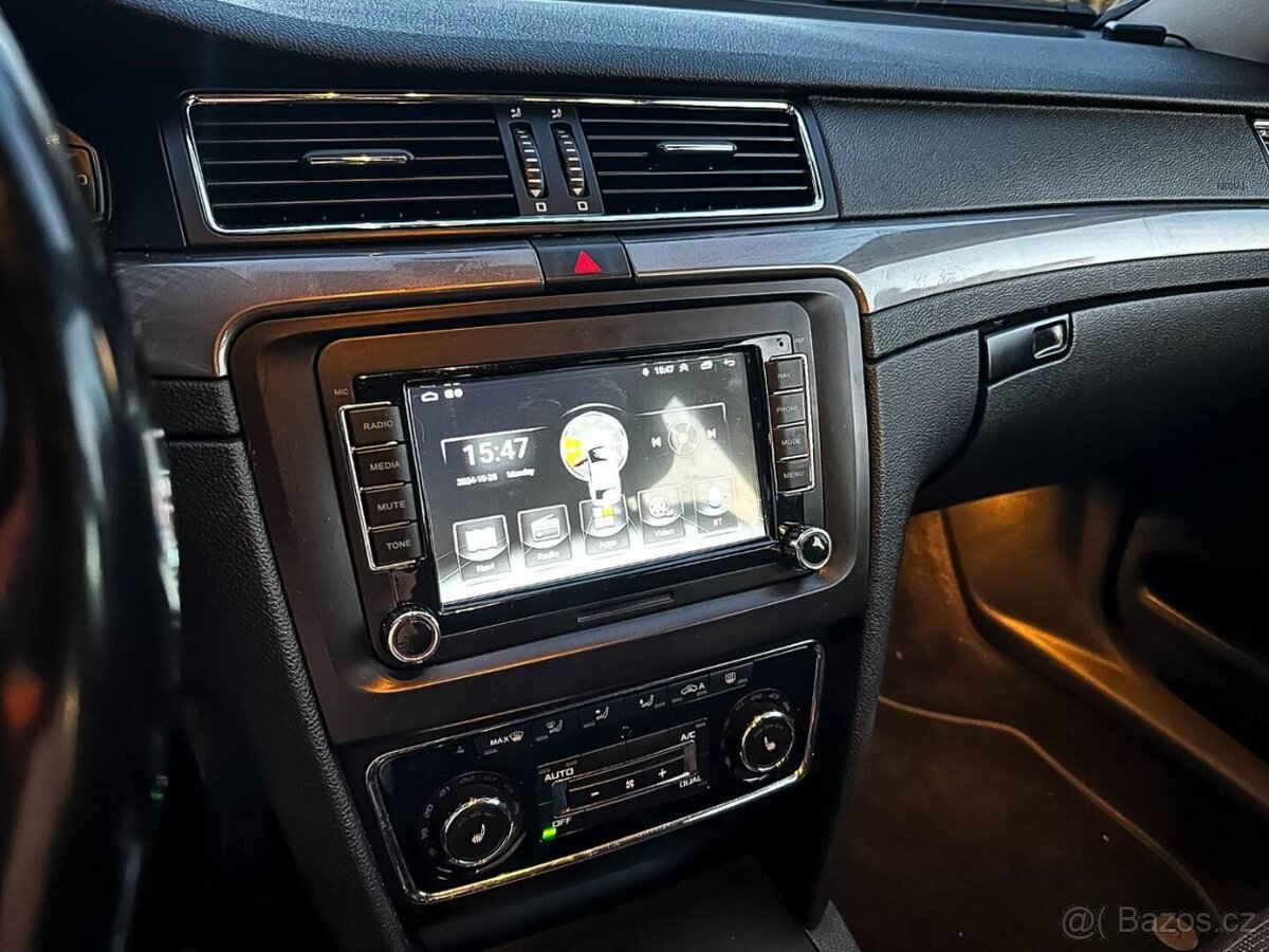 Škoda Superb 1.6 TDI CR DPF Ambition - 14