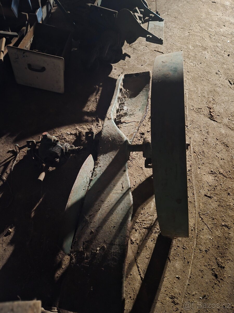 Prodám staré zemědělské stroje - 14