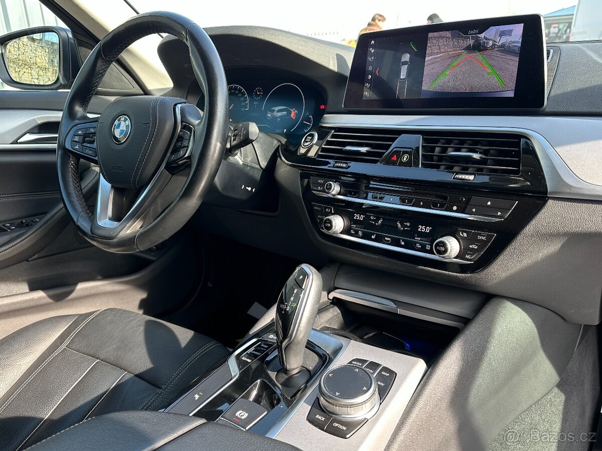 BMW 520D 2019 - 14