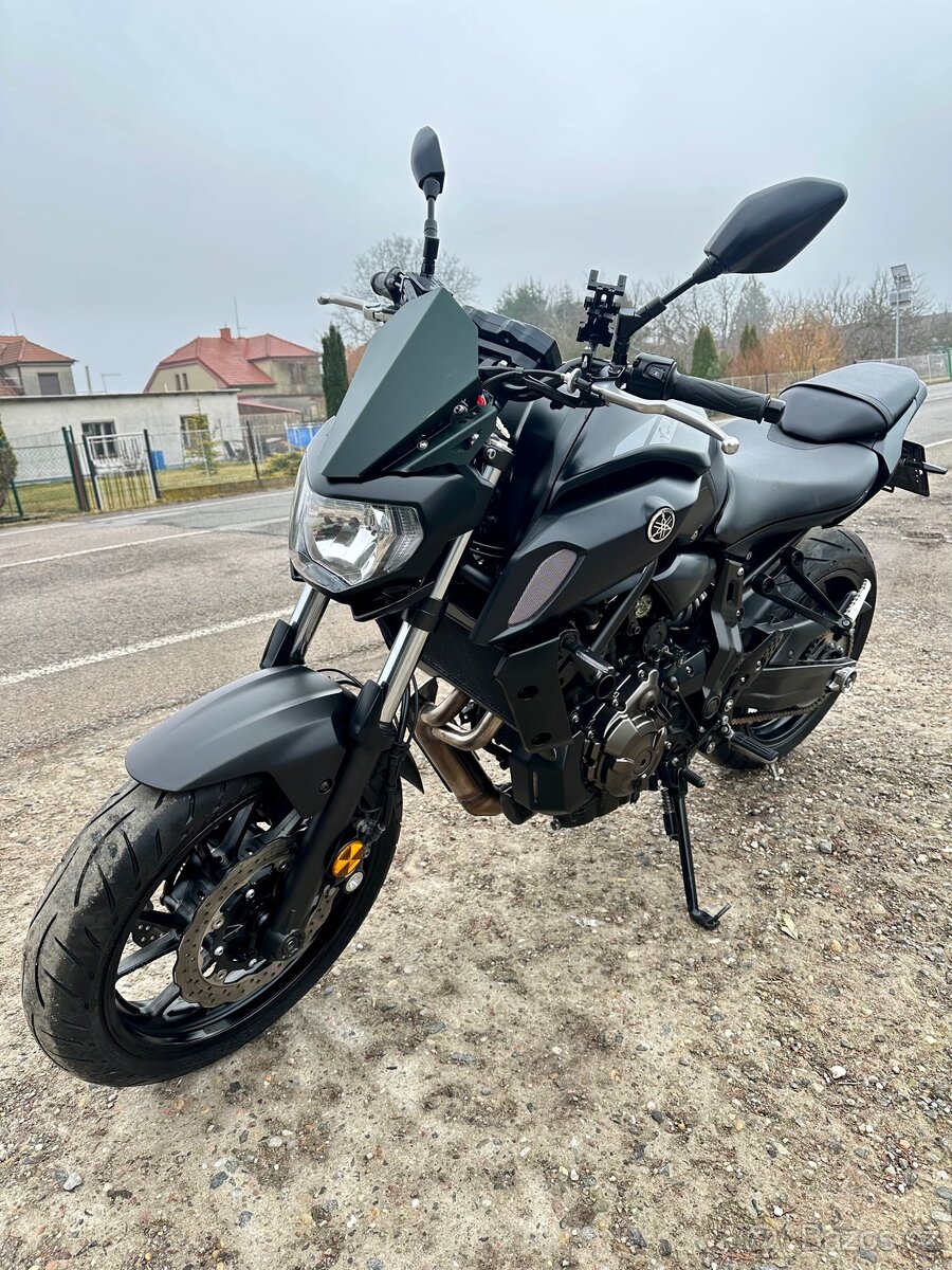Yamaha mt 07 - 14