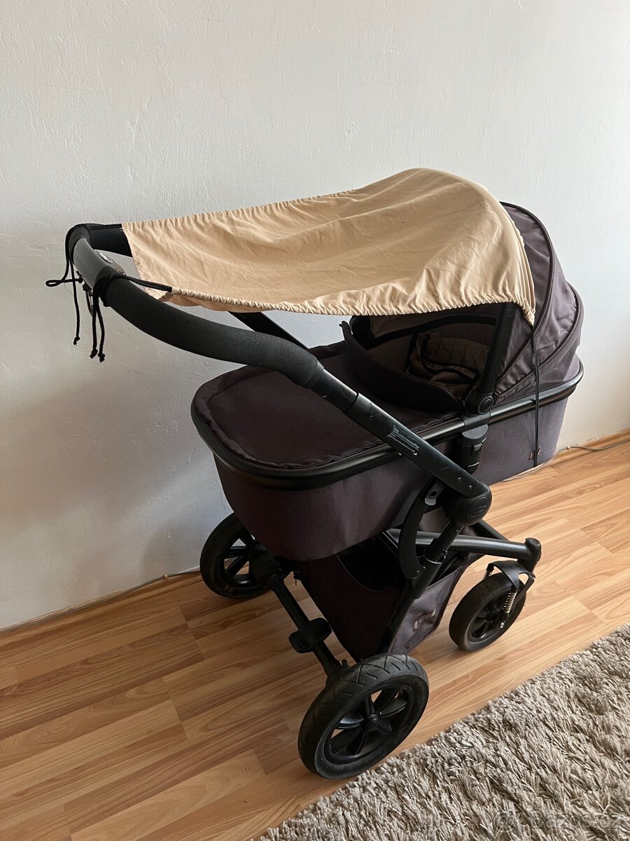 Kombinovaný kočárek Moon Tregg - 14