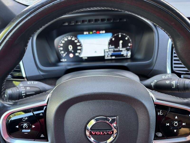 Volvo XC90 D5 AWD, 4X4, REZERVACE - 14
