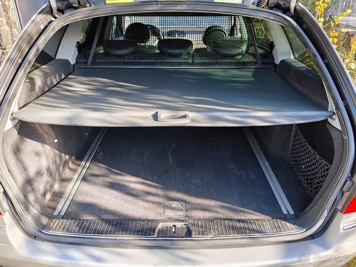 Mercedes Benz W211 E270 CDI - pěkná výbava - 14