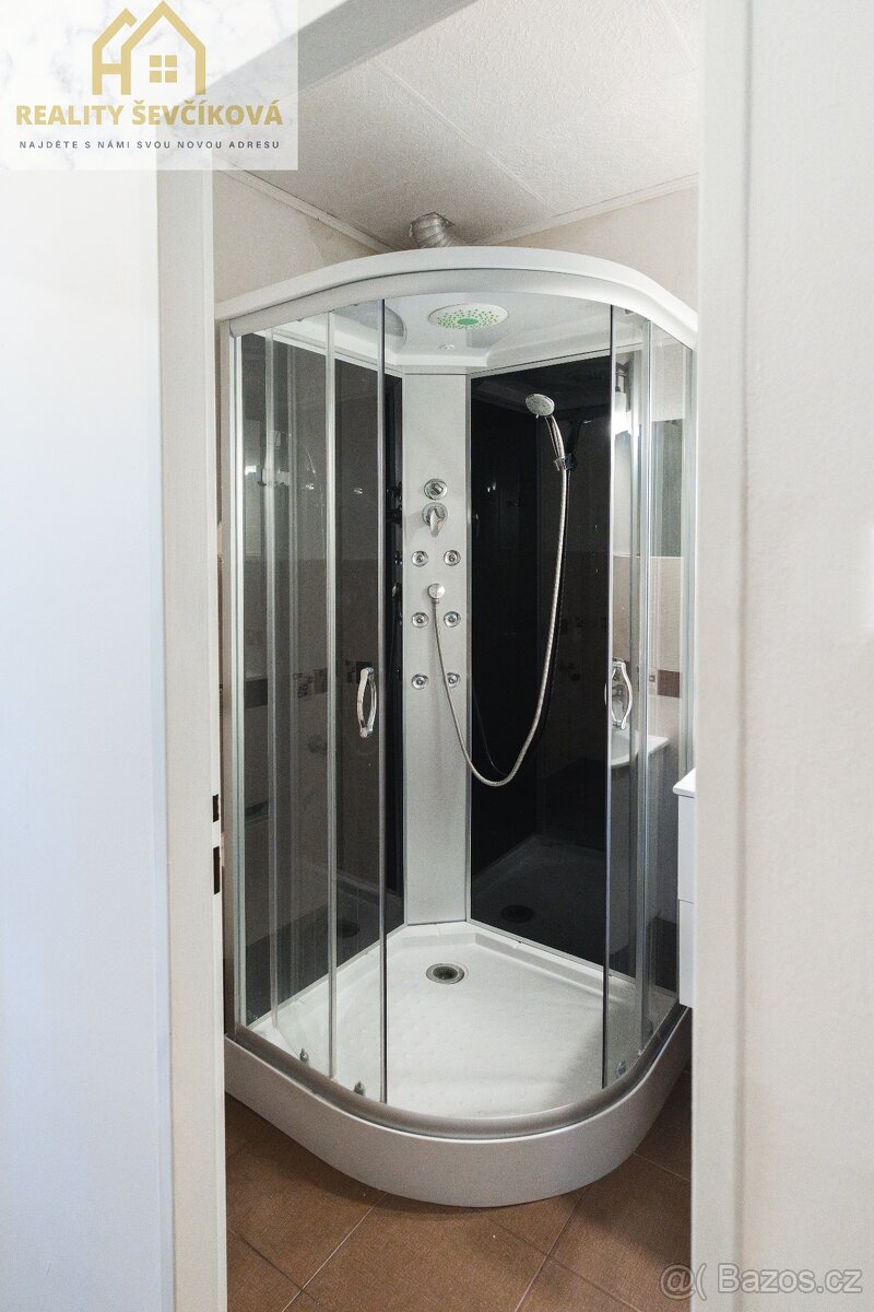 Prodej bytu 2+1, 69 m² – Hradec Králové, ul. Pospíšilova - 14