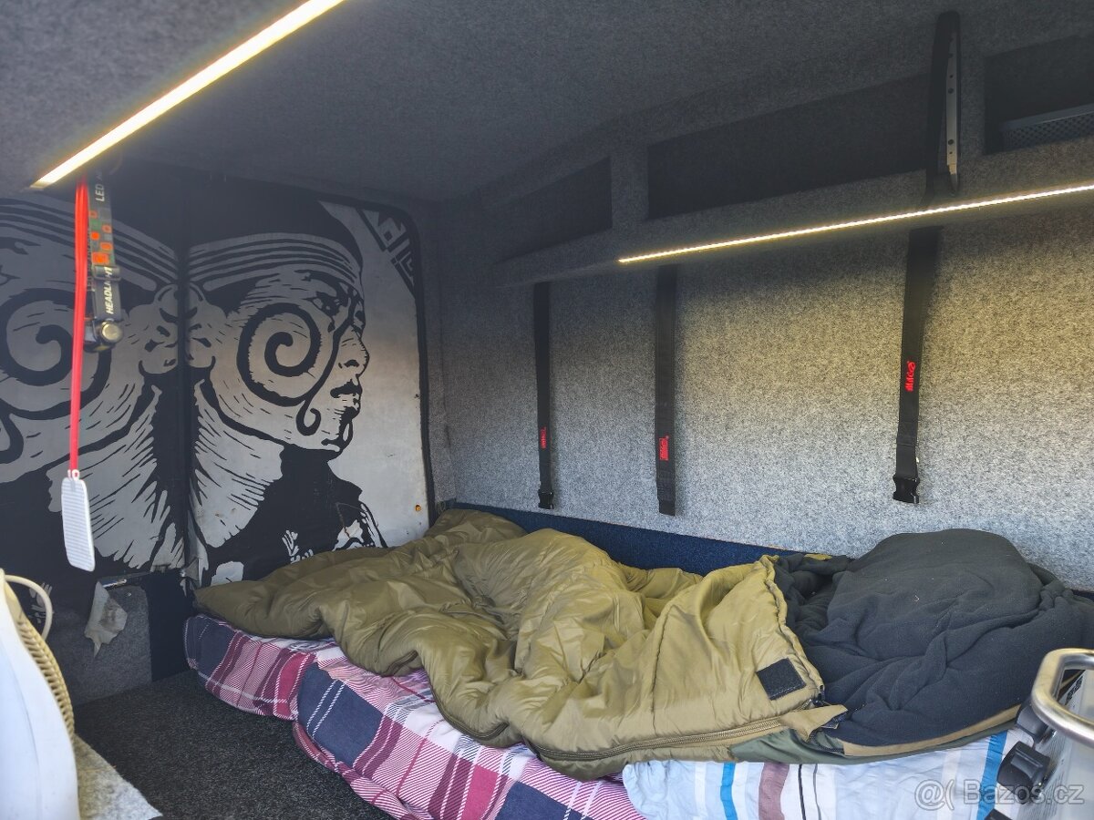 Ford transit obytný - 14