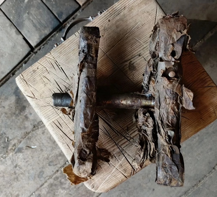 Originální díly z vojenského depozitu Dněpr Ural M72 K750 - 14