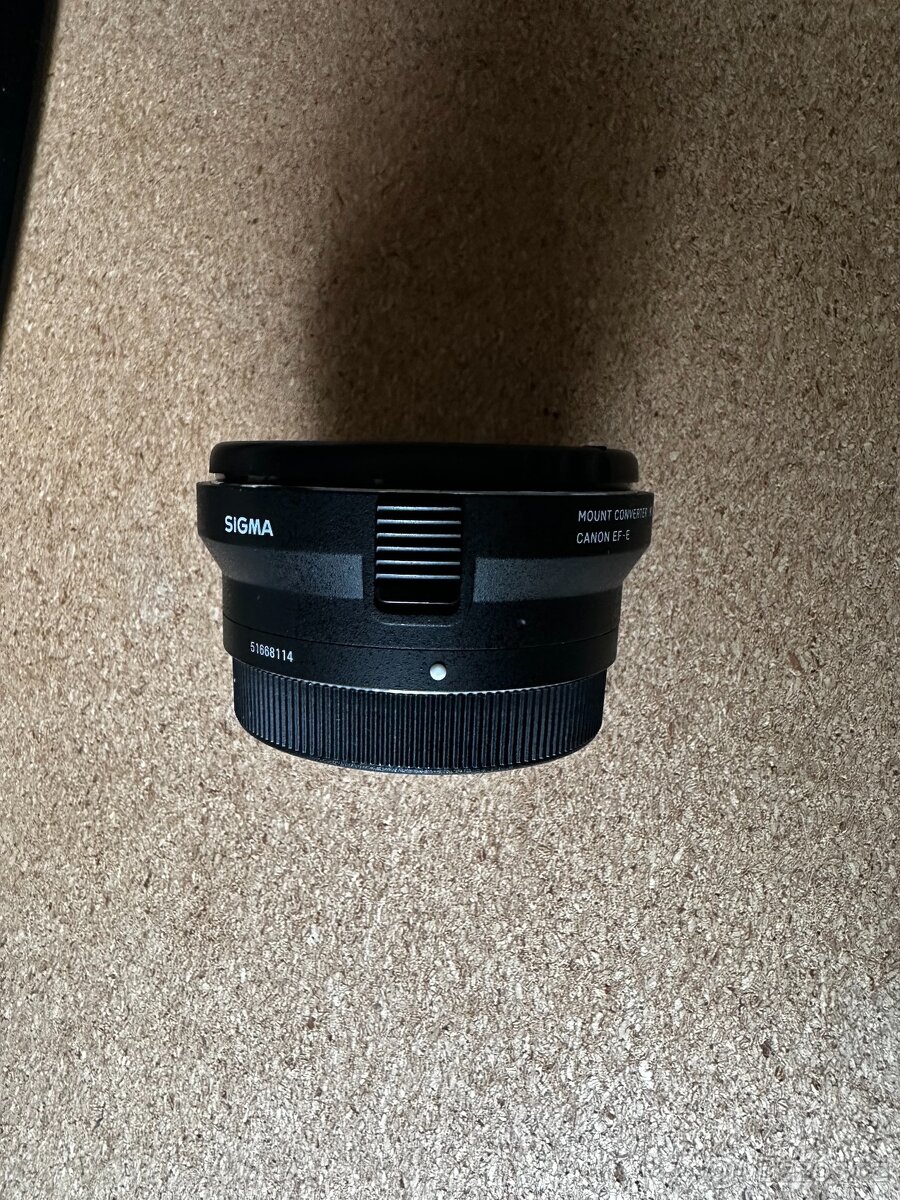 Prodám Sony a7c + tri objektivy - 14