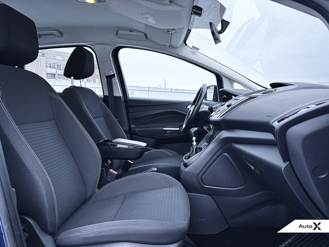 Ford C-Max 1.0 EcoBoost 74 kW | TAŽNÉ - 14