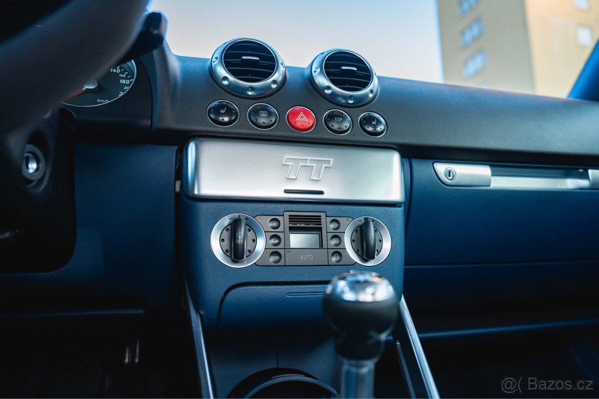 Audi TT 1.8T - top stav, servis - 14