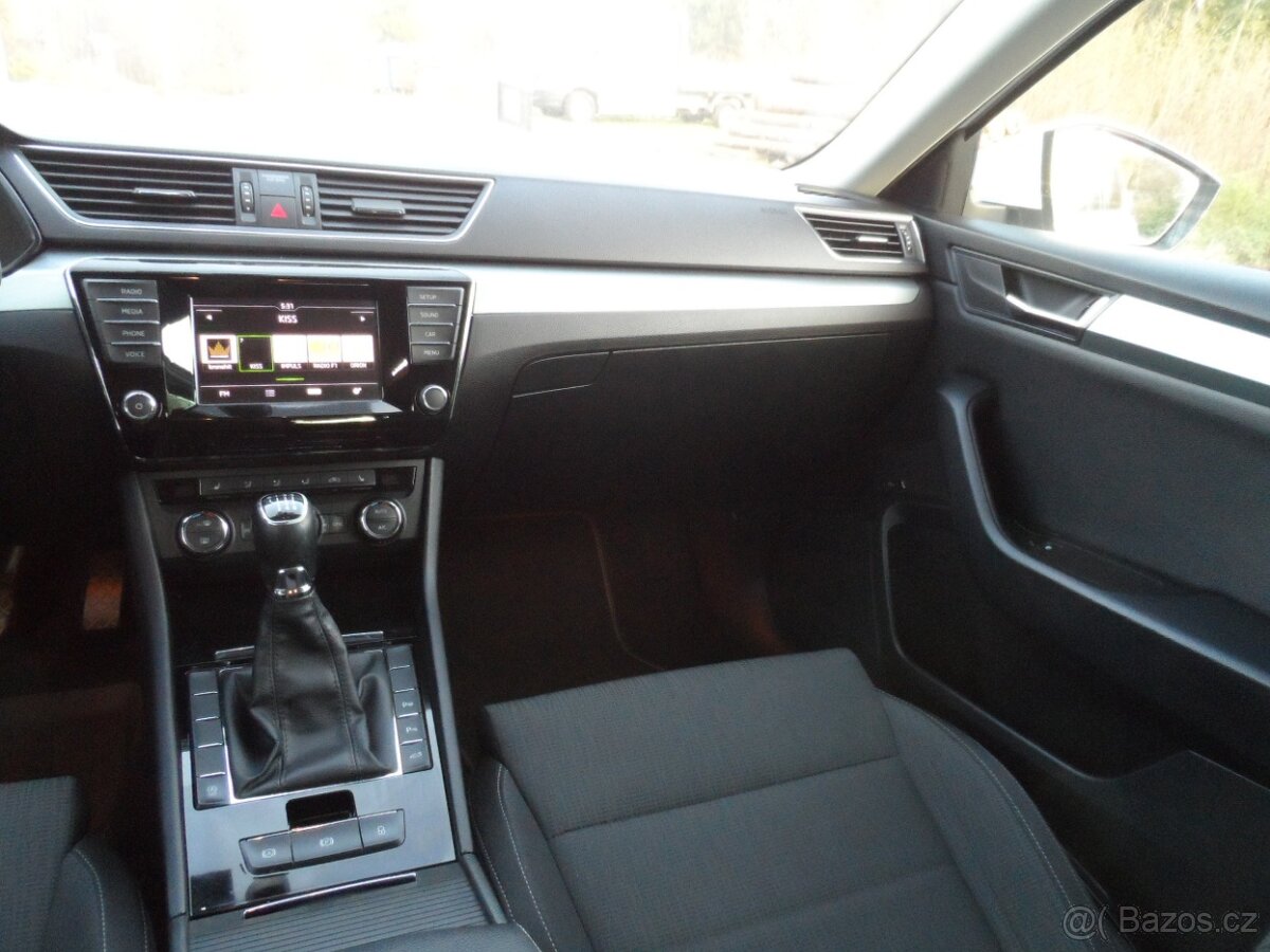 Škoda Superb 2.0 TDI 110 KW Xenon,Zachovalé,Koupeno v ČR - 14