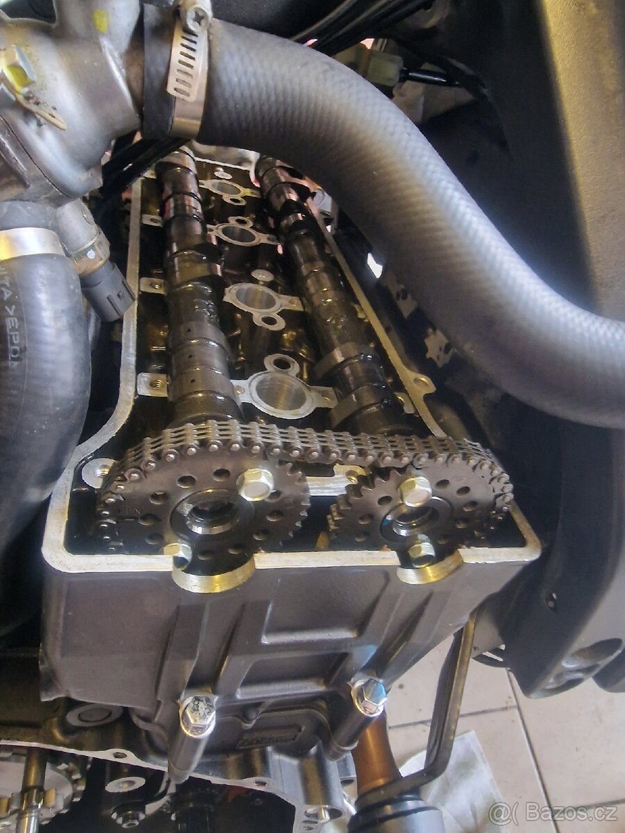 Honda CB1000R 2008 - 14