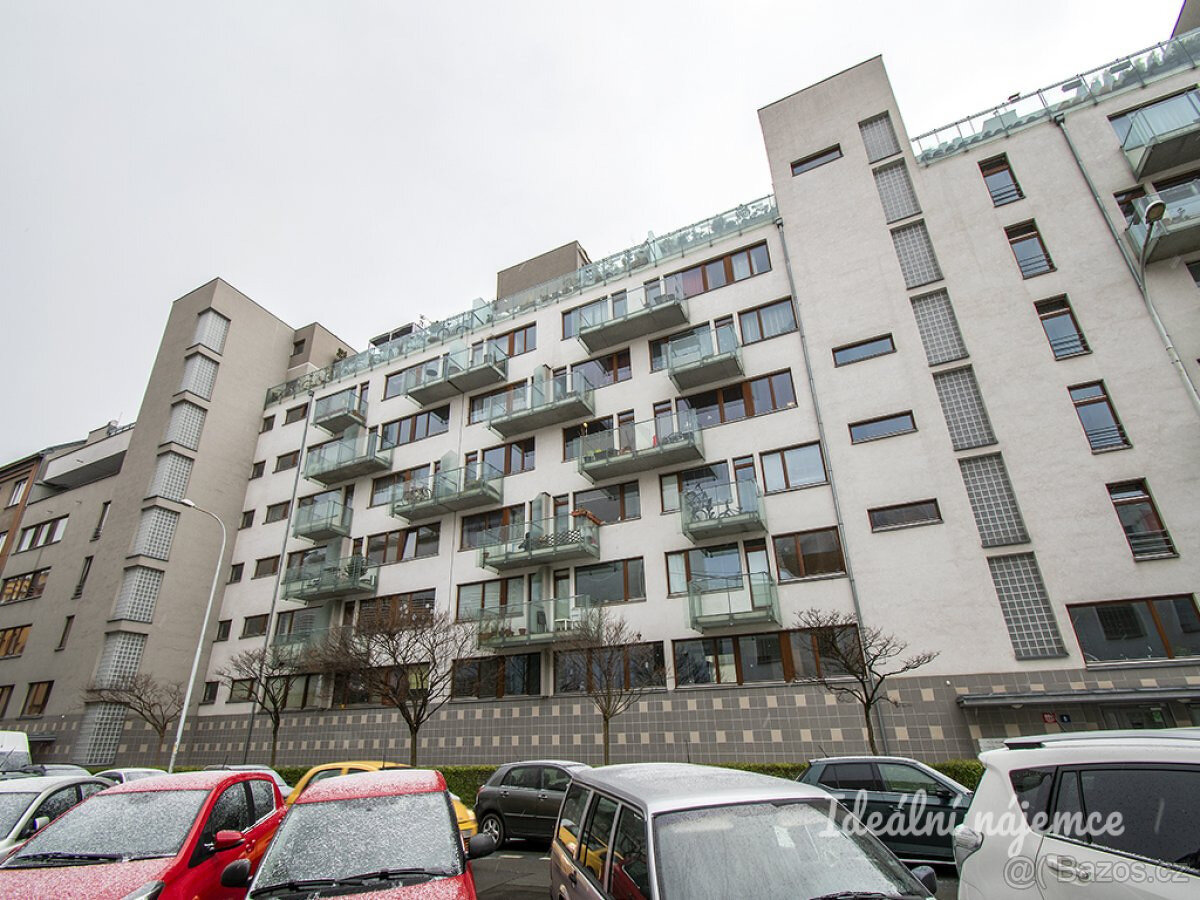 Pronájem bytu 1+kk, Poupětova, Holešovice, 21500 Kč/měs, 50 - 14