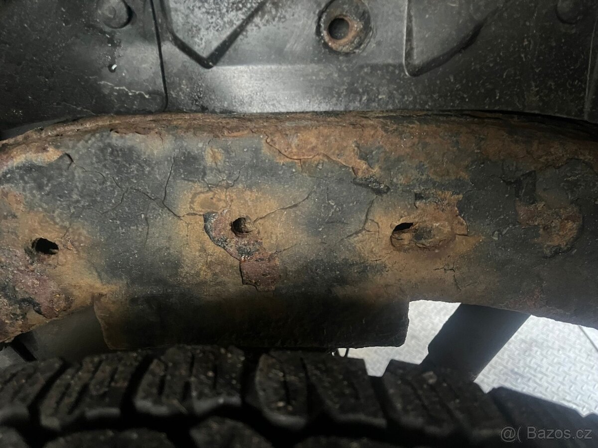 Isuzu D-Max 3.0 TD - 14