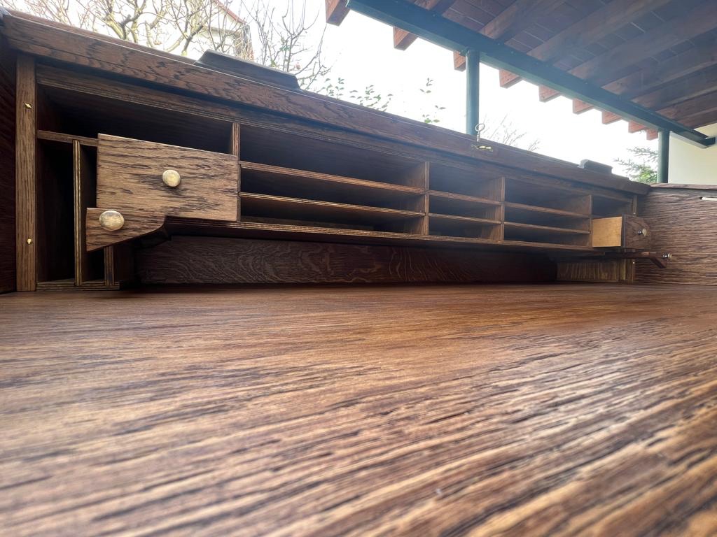 Americký starožitný psací stůl - 14