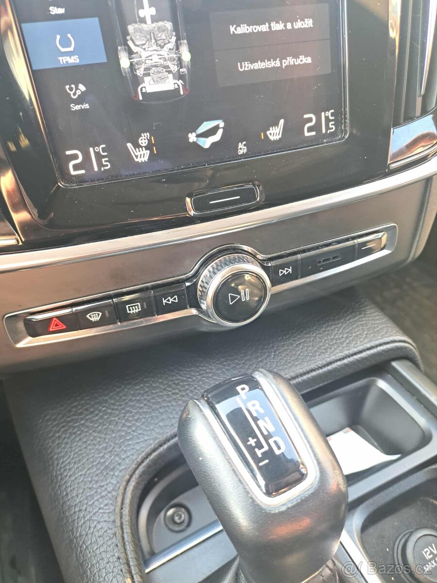 Volvo V90 D4 AWD - 14