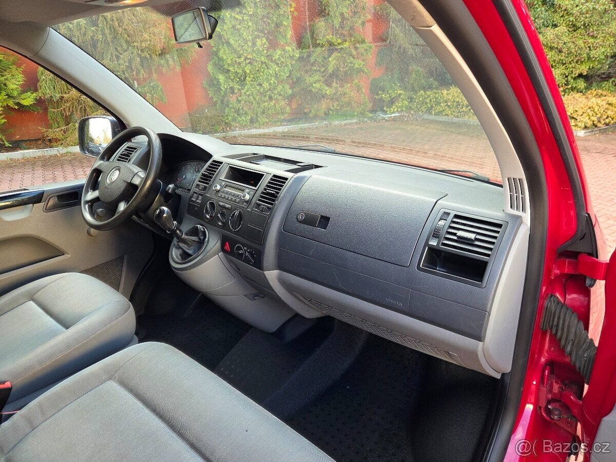 Transporter T5 1.9TDI 75kW,9.míst,tažné,Webasto,1.maj.servis - 14