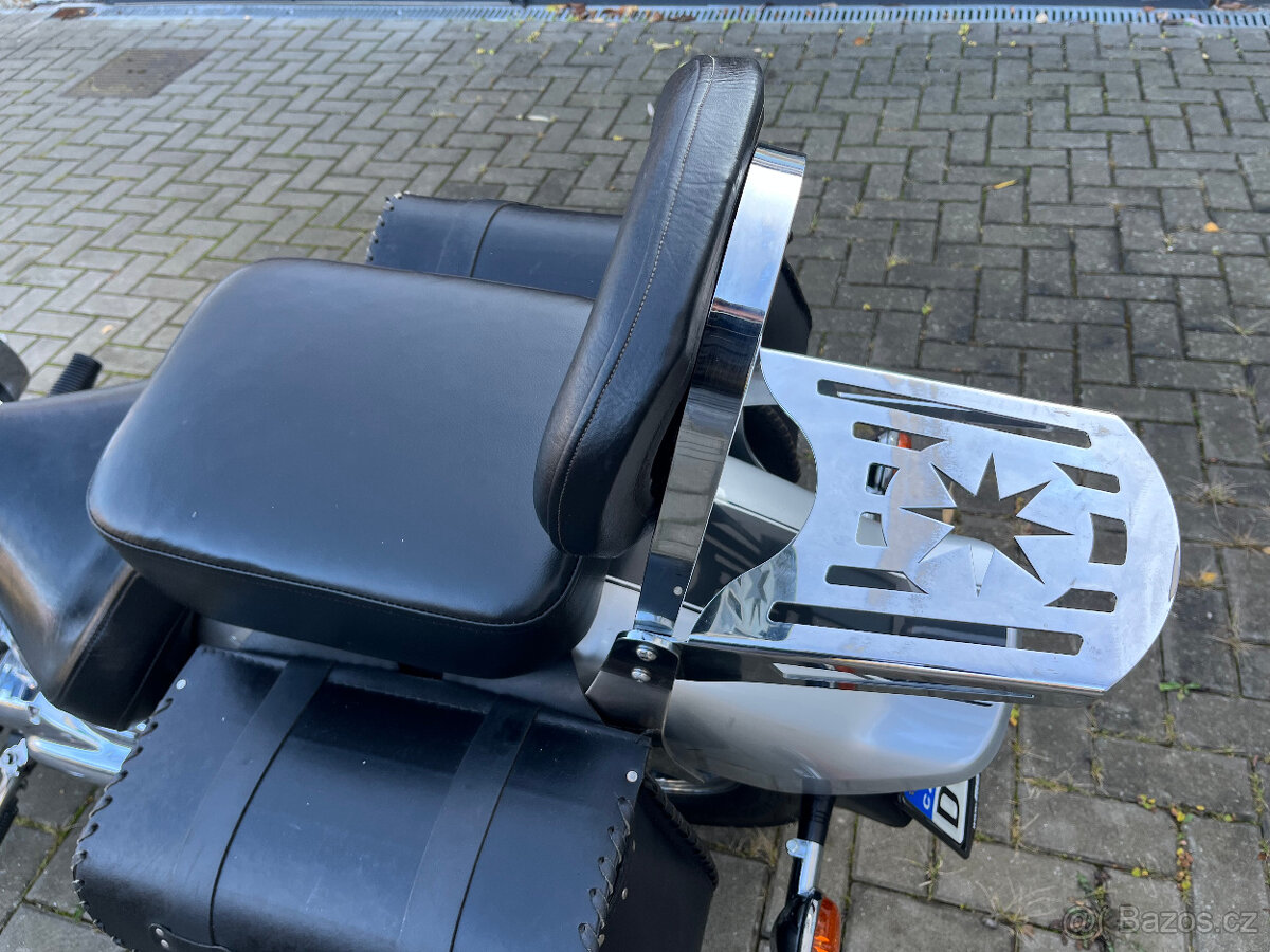 Yamaha XVS 1100 Dragstar stříbrný - 14