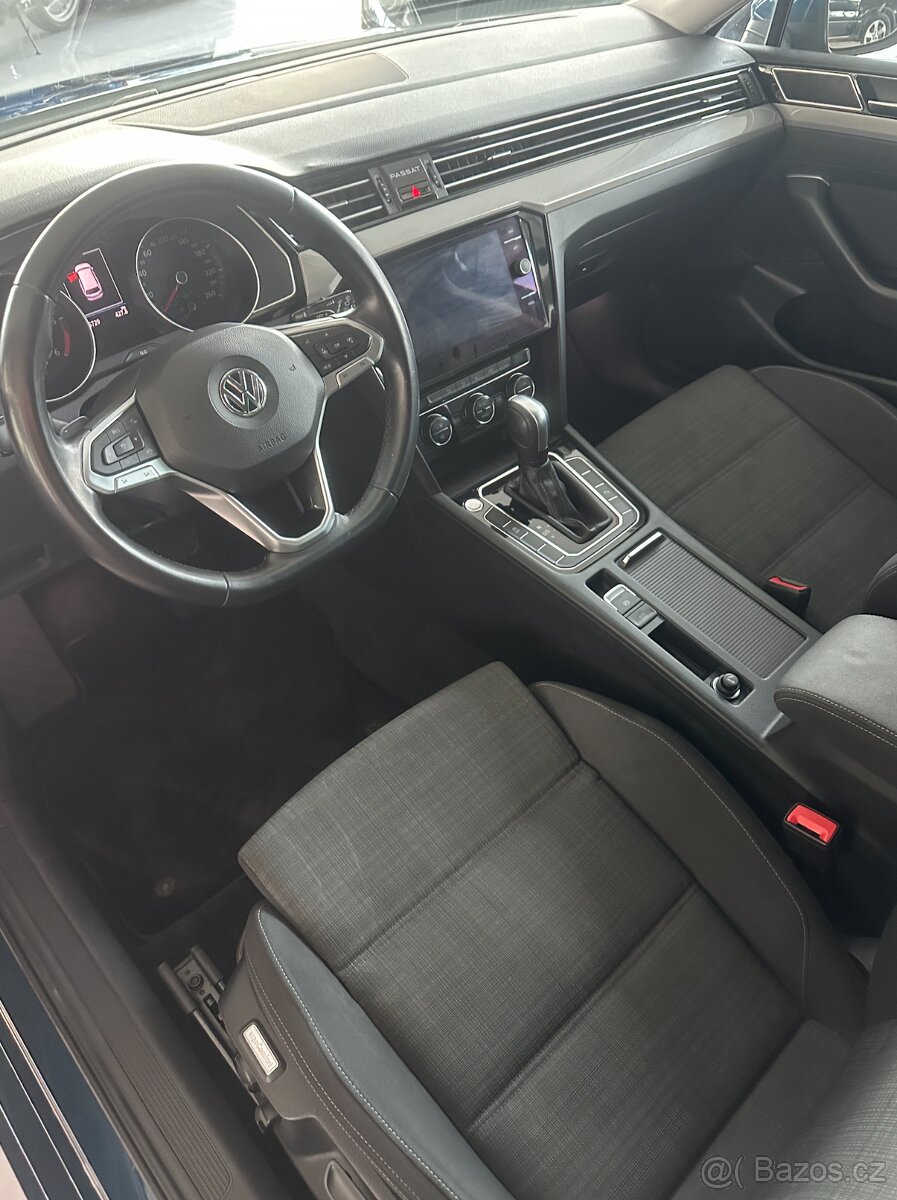 Volkswagen Passat, 2.0 TDI VARIANT Ojeté, 12/2019 - 14