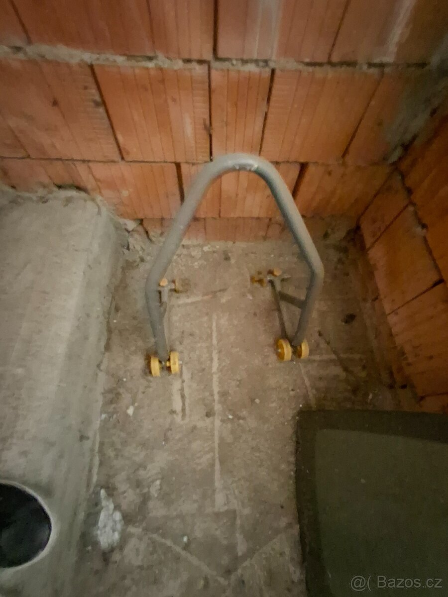 Díly, skútry, kola atd... - 14