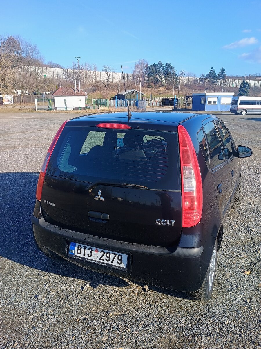 Mitsubishi Colt 1.3 - 14