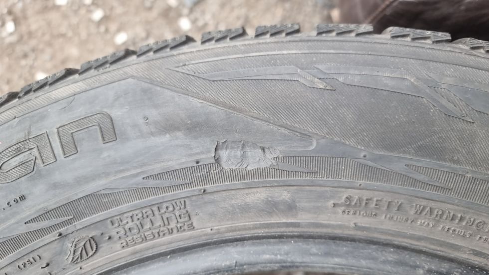 Zimní pneu 225/60/17 Nokian - 14