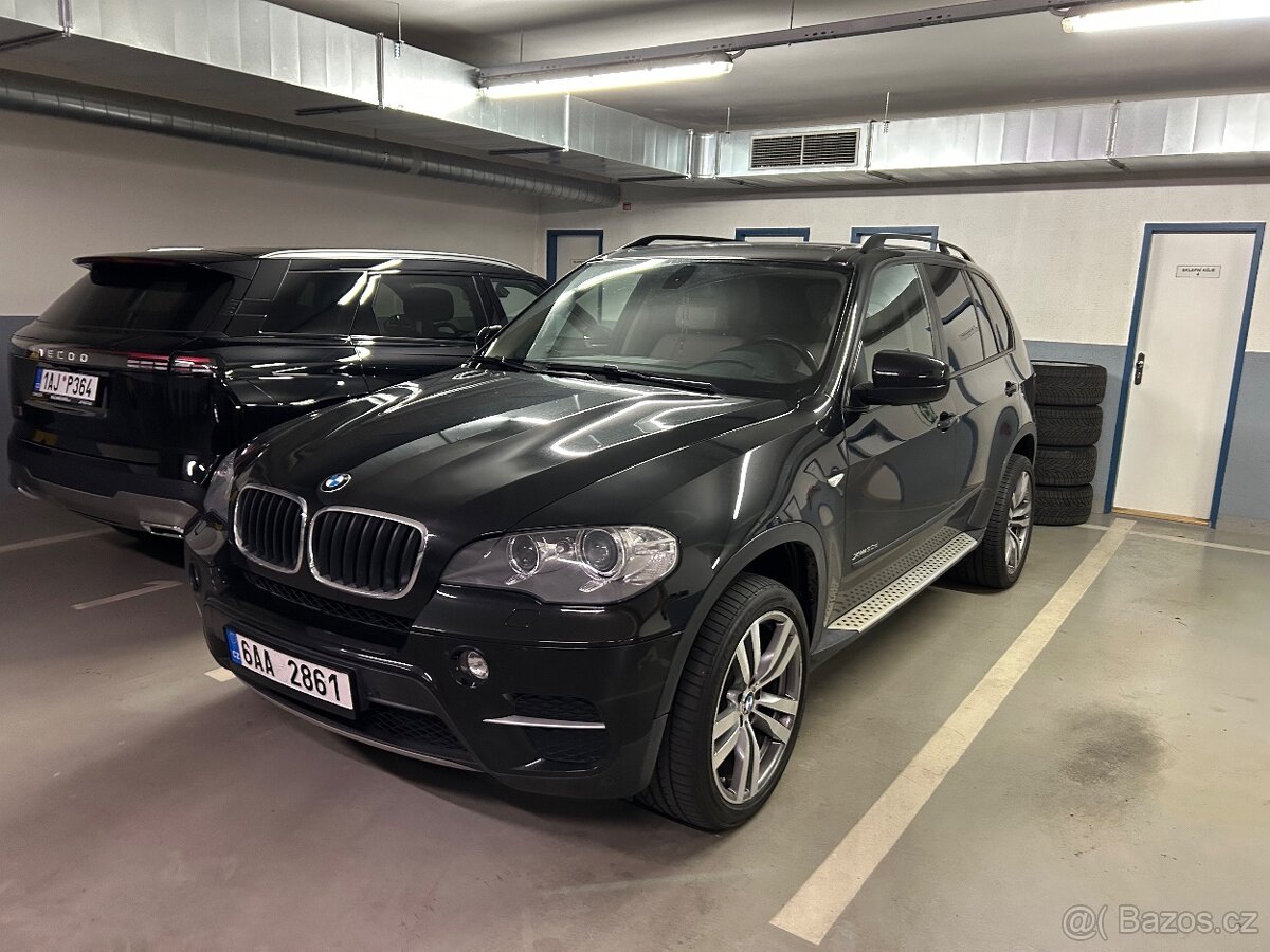 BMW X5 197 nájezd 2 sadu kol - 14