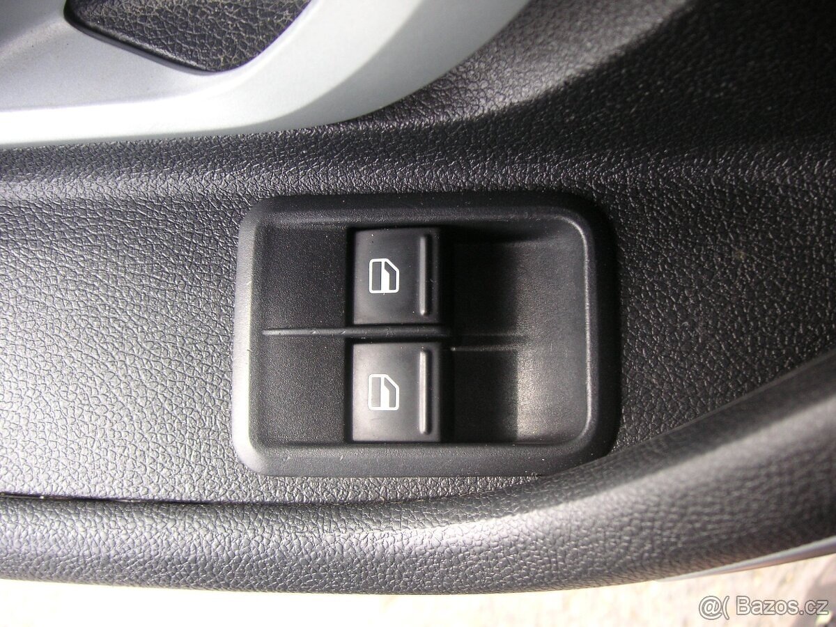 Škoda Fabia II 1.4i 16V 63kw - Serviska - 14