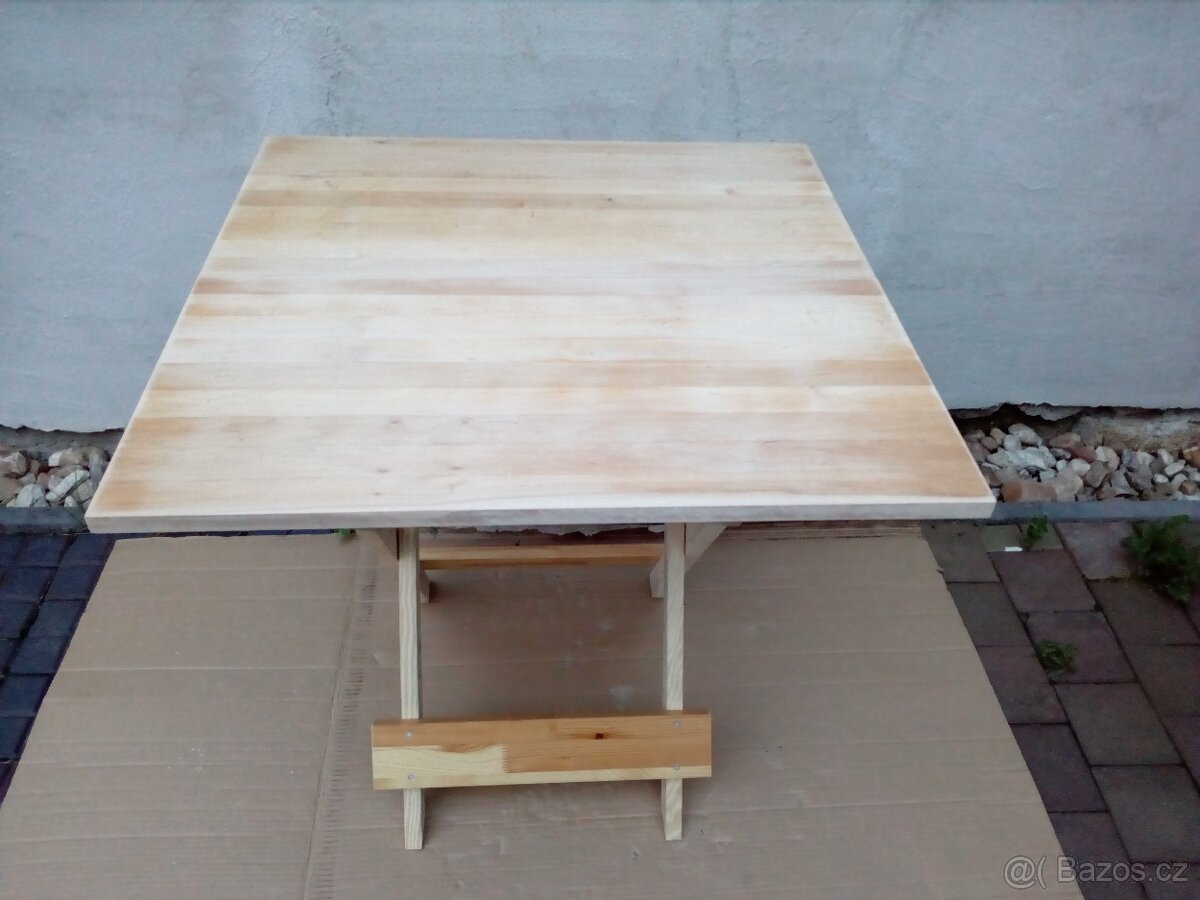 Prodám dřevěný skládací stůl 74,5x75 cm - 14