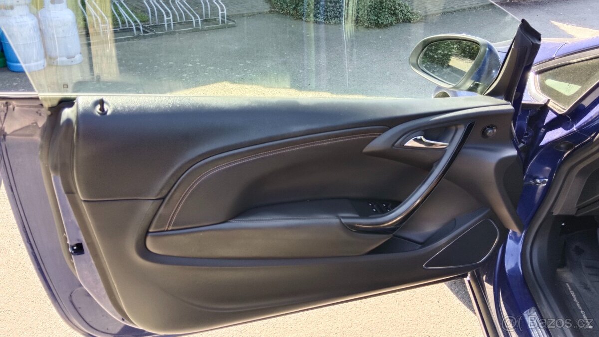 Opel Cascada 1.4 I103KW - 14