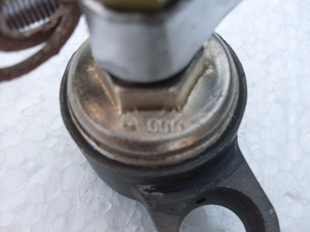 Prodám budík teploměru a tlaku oleje - 14