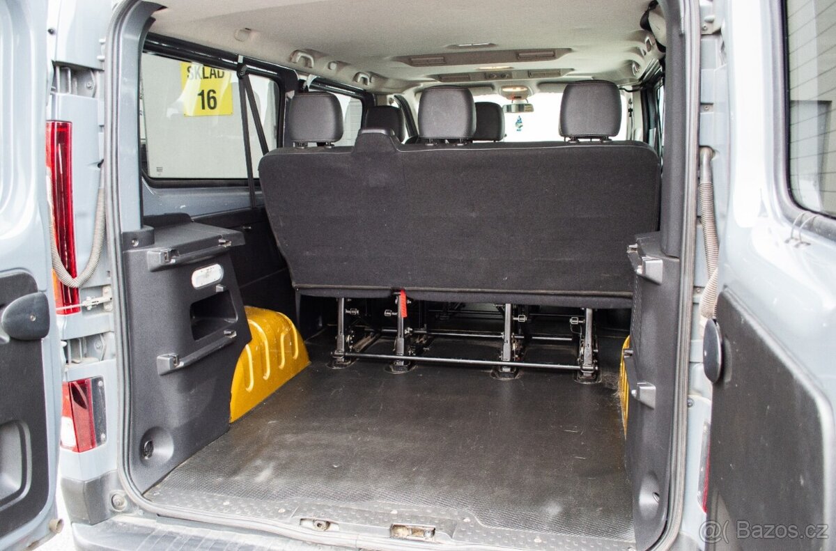 Renault Trafic Kombi Van Energy dCi 145 L2 - 14