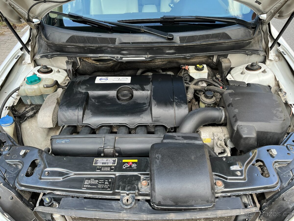 VOLVO XC90 3,2 6 válců benzín - 14