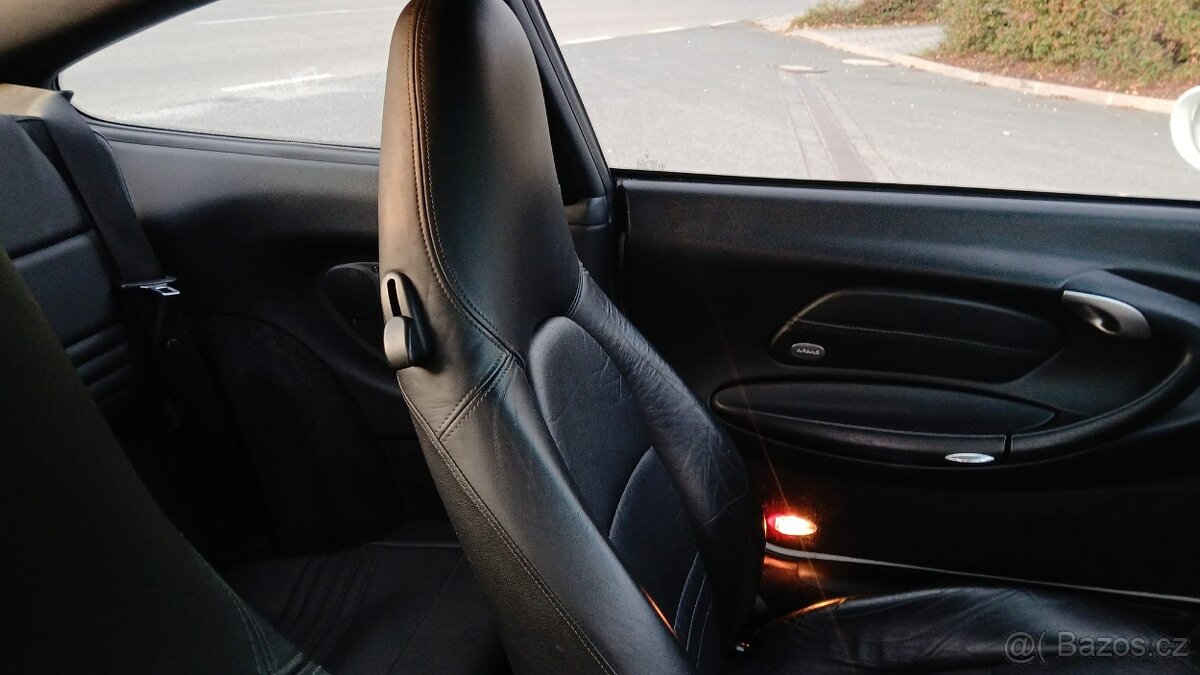 Porsche 911 996 Carrera 4 2001 motor po GO, krásné auto face - 14