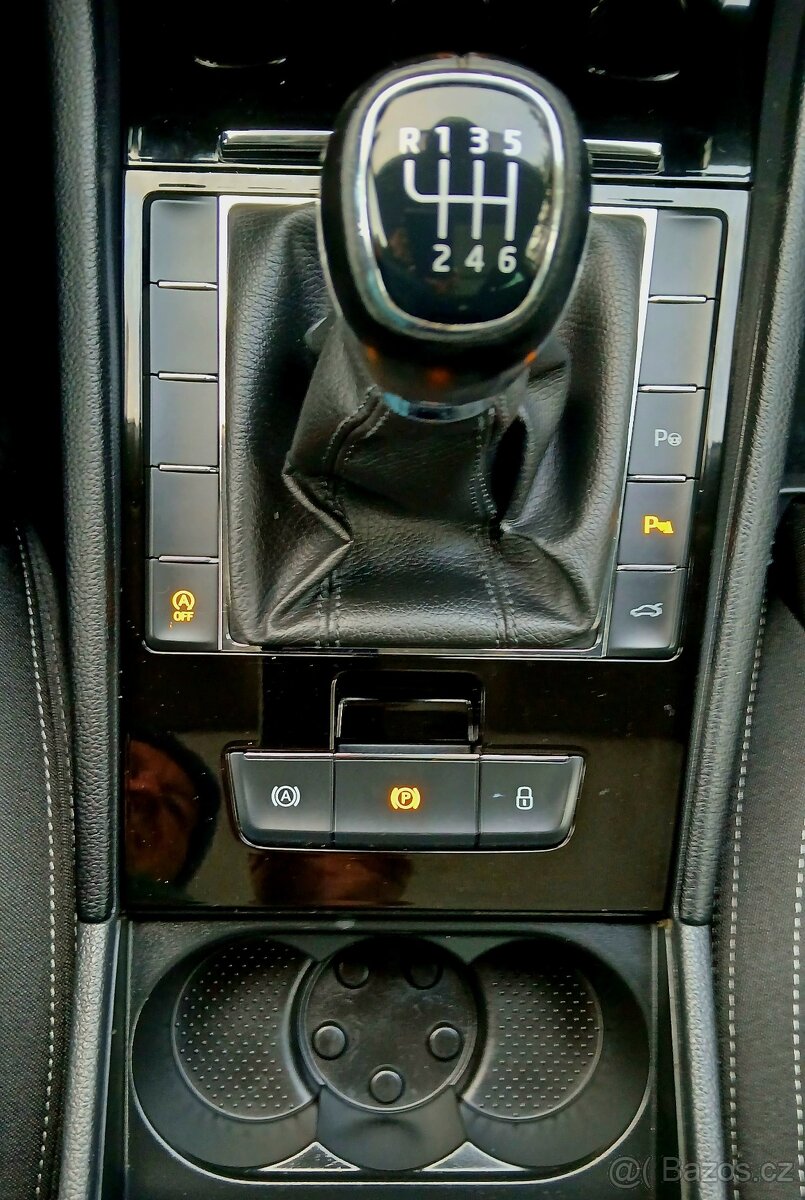 Superb Combi III, 2.0 Tdi STYLE. - 14