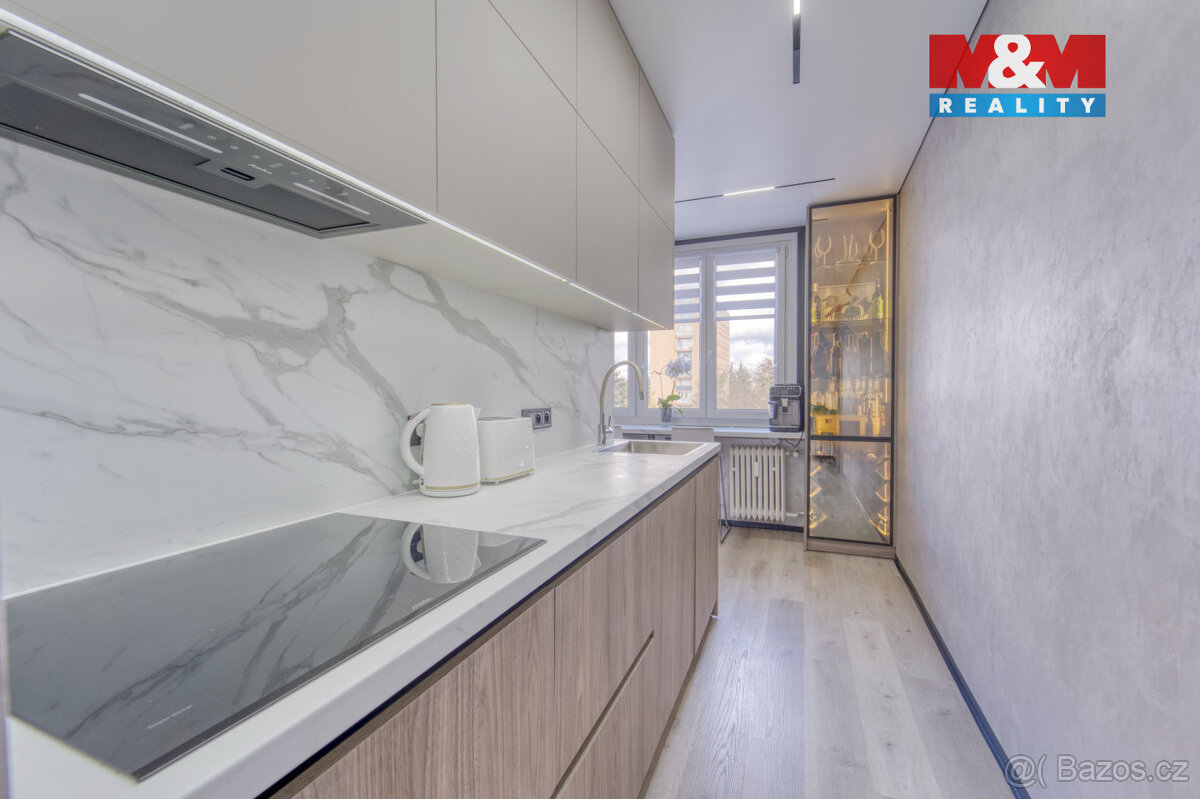 Prodej bytu 3+1, 72 m², Plzeň, ul. Vojanova - 14